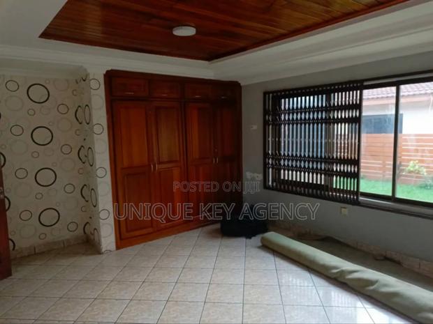 Office at East Legon to Let · Photo 5