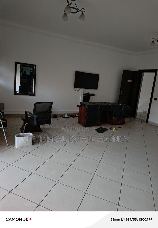 4bdrm Duplex in Trasacco Estate, East Legon for sale · Photo 8