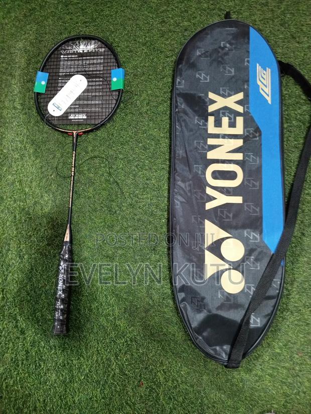 Badminton Racket · Photo 4