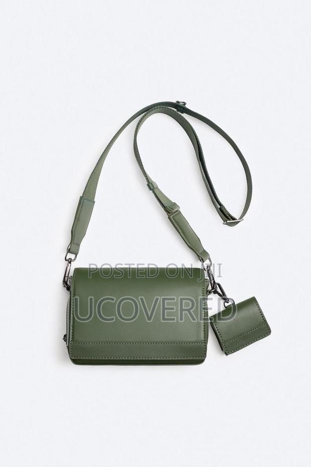 Zara Real Leather Cross Bag · Photo 1