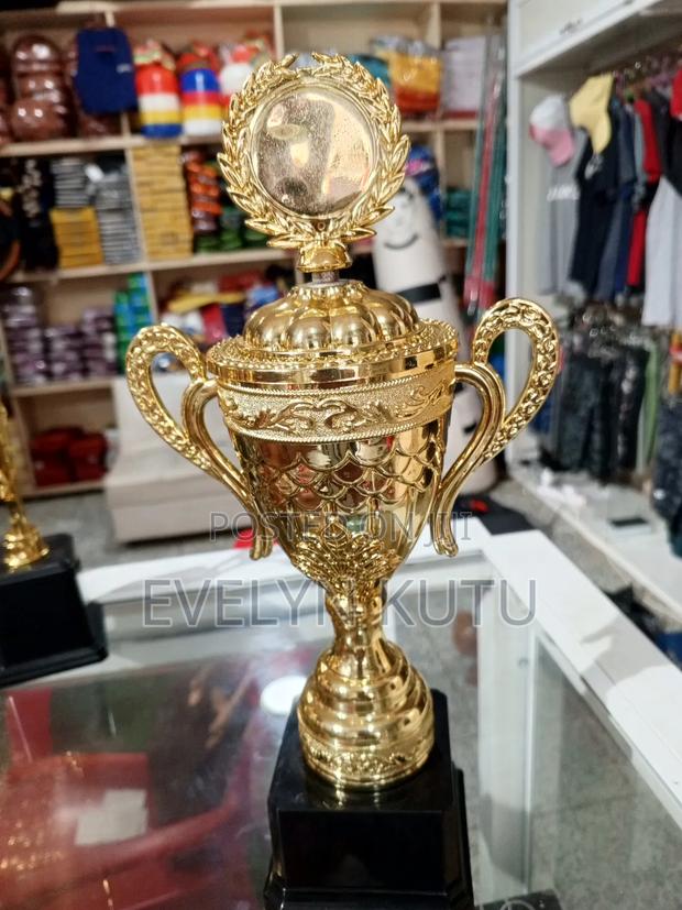 Quality Trophies · Photo 2