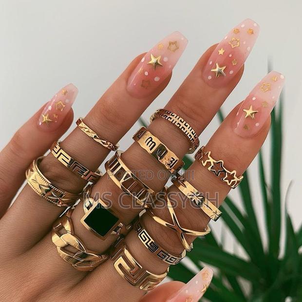 13pcs Exaggerated Punk Style Metal Ring Star Black Rin · Photo 1