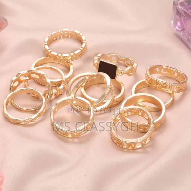 13pcs Exaggerated Punk Style Metal Ring Star Black Rin · Photo 3