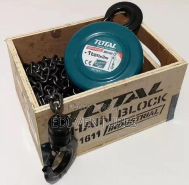 Total 1ton × 3M Chain Block · Photo 2