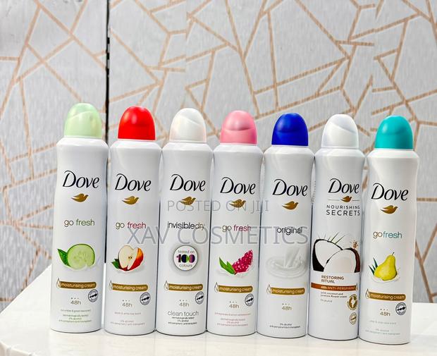 Dove Deodorant Spray in Colors · Photo 1