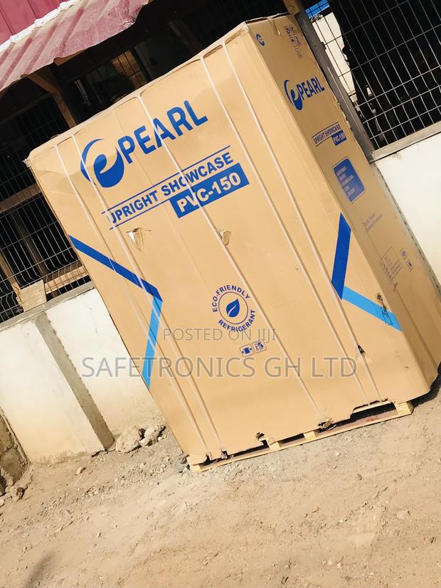 Get Quality 3 Doors Display Glass PVC-150 Pearl · Photo 1