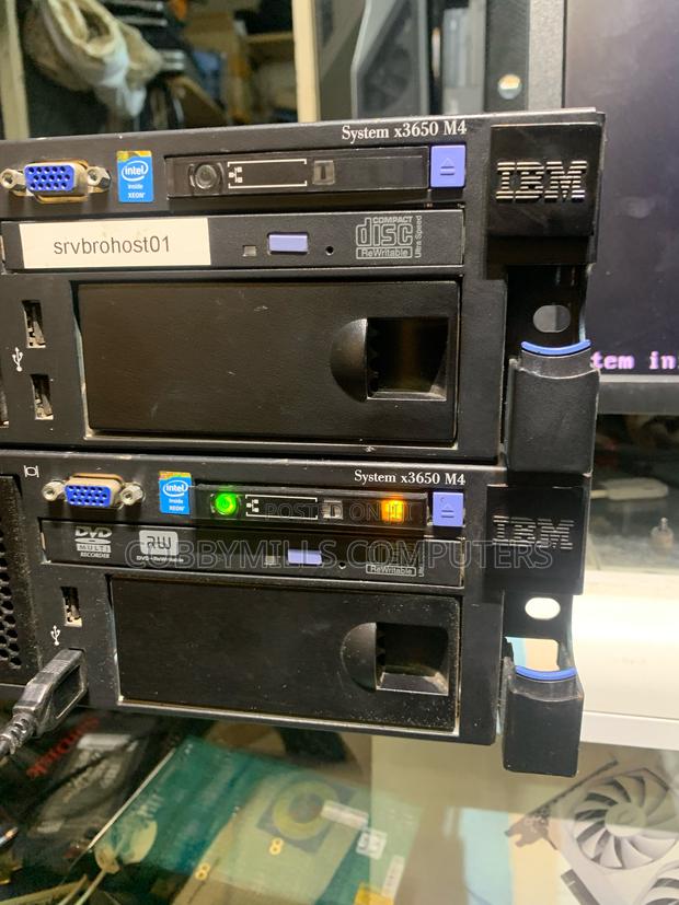 Server Lenovo 64GB Intel Xeon HDD 2T · Photo 3