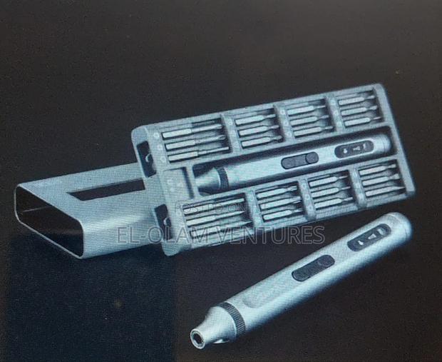 Electric Rechargeable Screwdriver Set · Photo 1