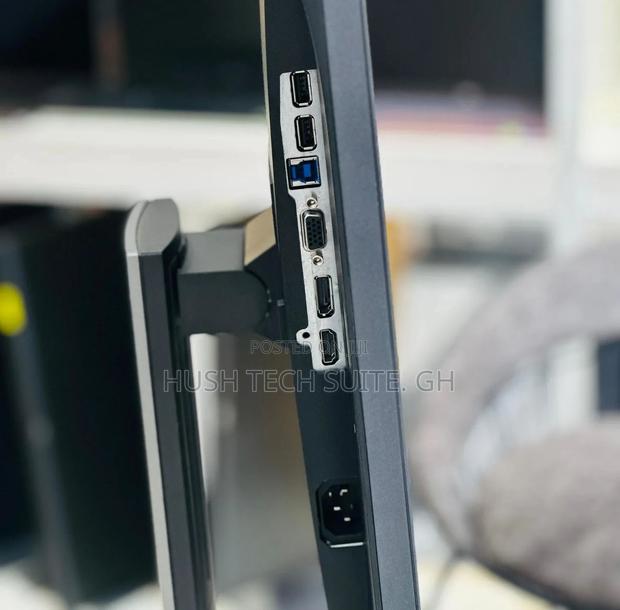 24” Dell Ultra Sharp IPS Edgeless Monitor.. · Photo 8