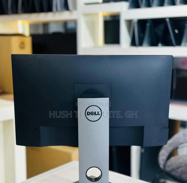 24” Dell Ultra Sharp IPS Edgeless Monitor.. · Photo 4