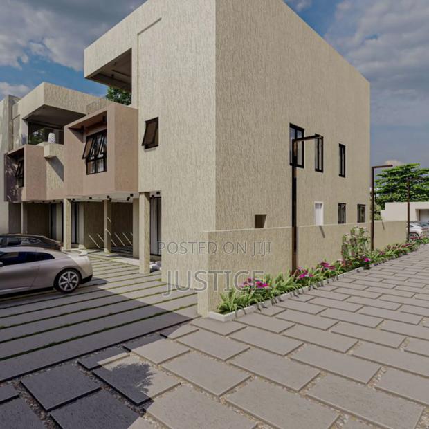 5bdrm Duplex in Dzorwulu for sale · Photo 1