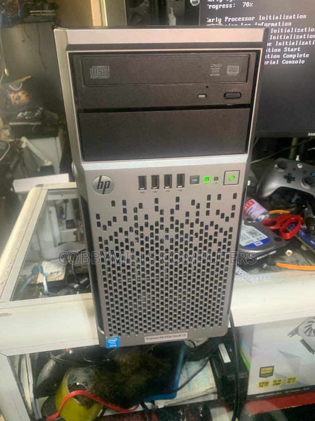 Server HP ProLiant ML 8GB Intel Xeon HDD 1T · Photo 1