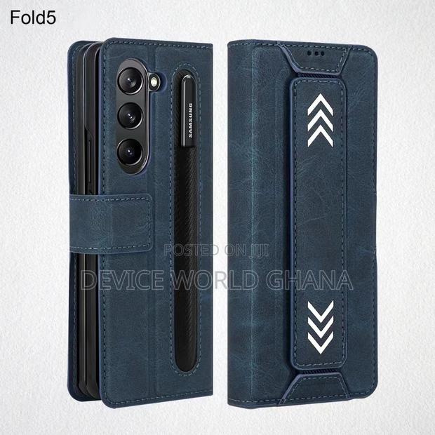 Zipp Retro Leather Flip Case for Samsung Z Fold 7 6 5 4 3 · Photo 7