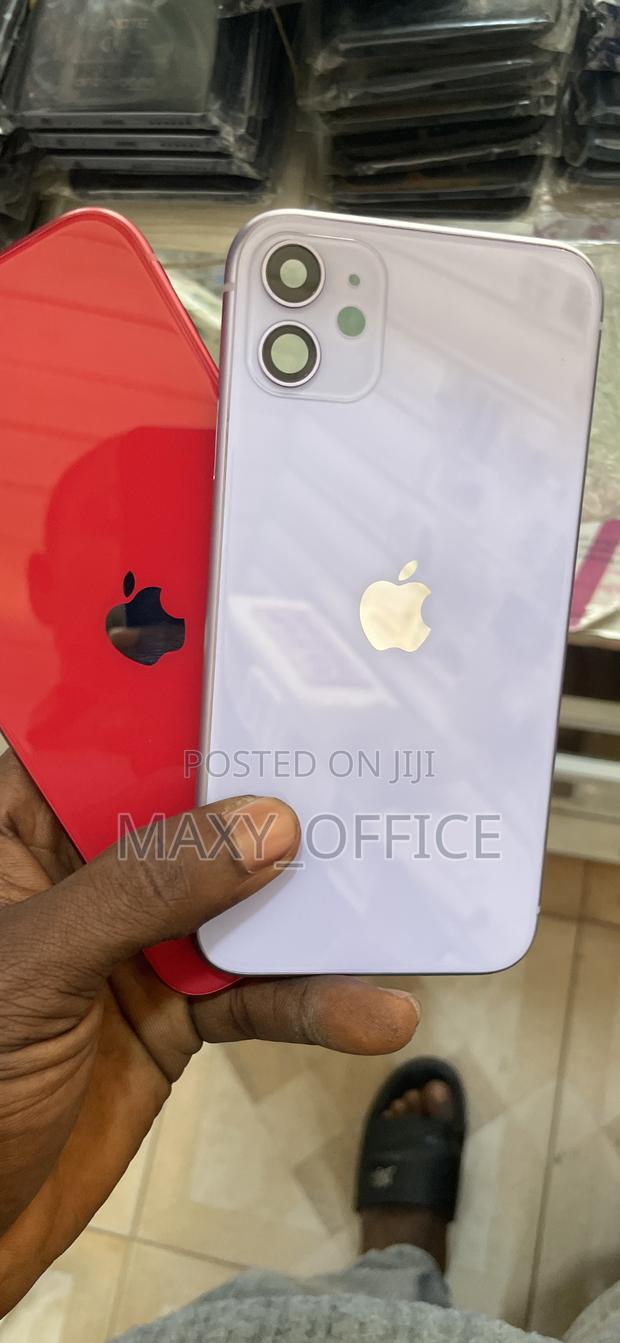 iPhone 11 Complete Housing · Photo 2