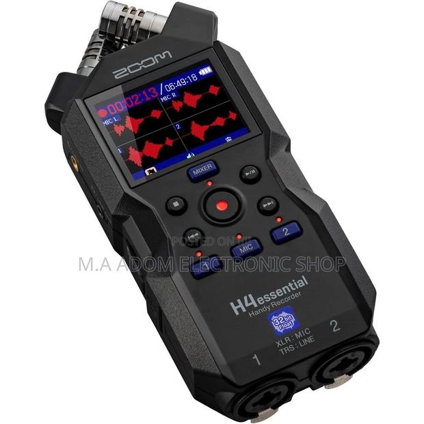 Zoom Essential H4 Portable Audio Recorder · Photo 1