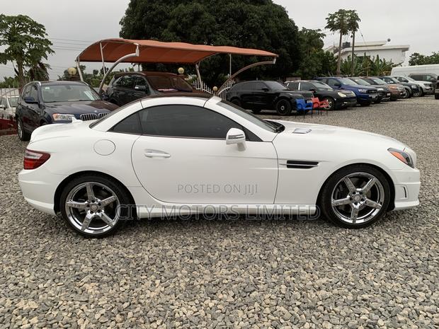 Mercedes-Benz SLK-Class SLK250 2dr Convertible (1.8L 4cyl Turbo 6M) · Photo 5