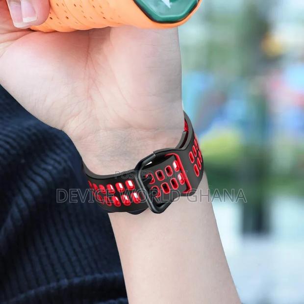 Perforated Silicon Strap for Samsung Watch 4 5 6 and 7 · Photo 6