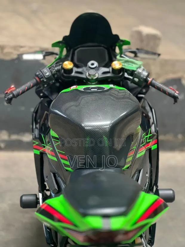 Kawasaki 2024 Green · Photo 3