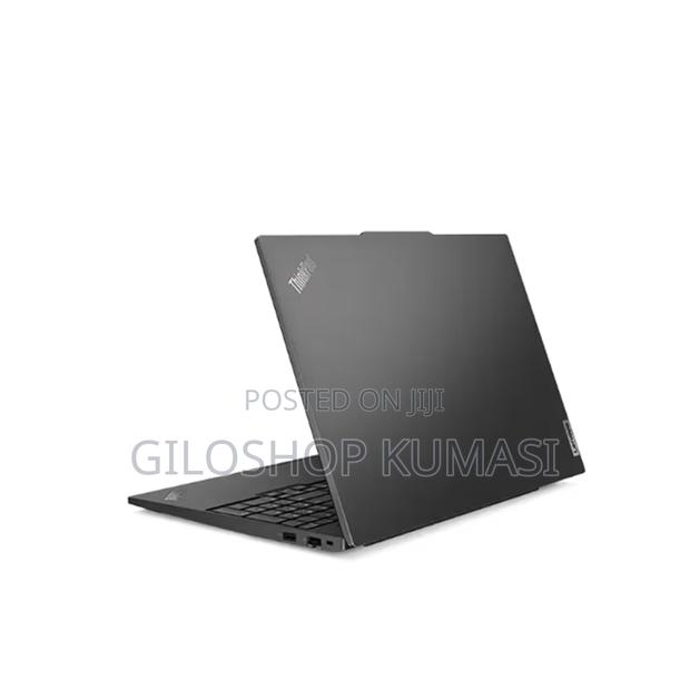 New Laptop Lenovo Thinkpad E16 G1 8GB Intel Core I5 SSD 512GB · Photo 1