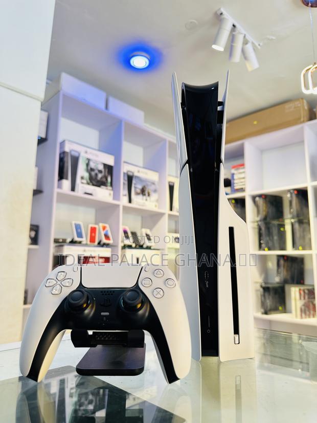 Used Ps5 Slim With 5 Latest Games · Photo 3