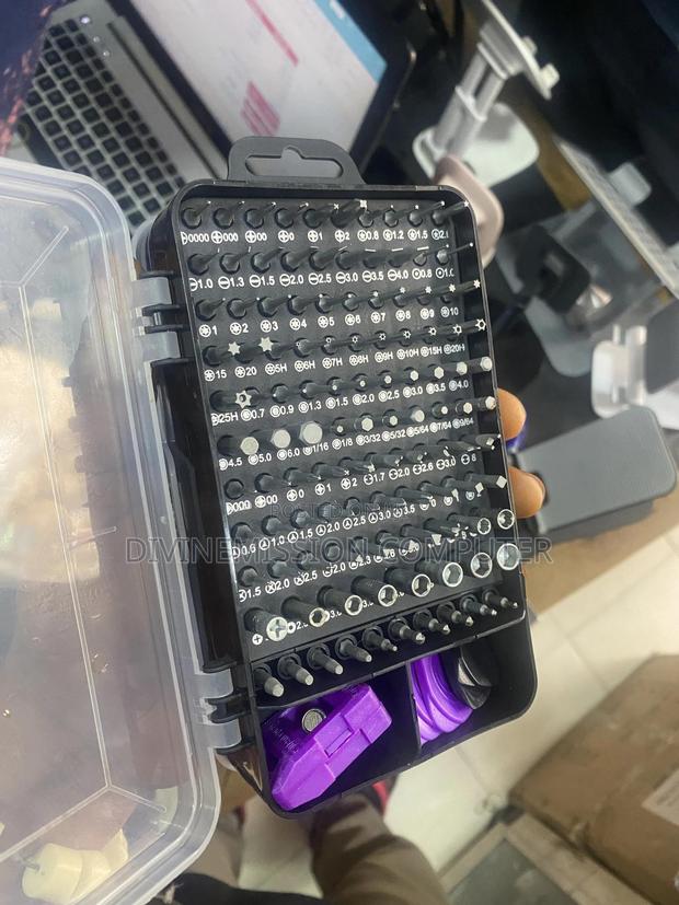 All Kinds of Laptops and Phones Tools in One Box · Photo 1