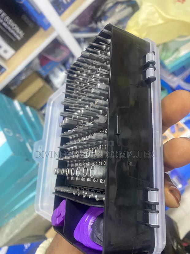 All Kinds of Laptops and Phones Tools in One Box · Photo 3