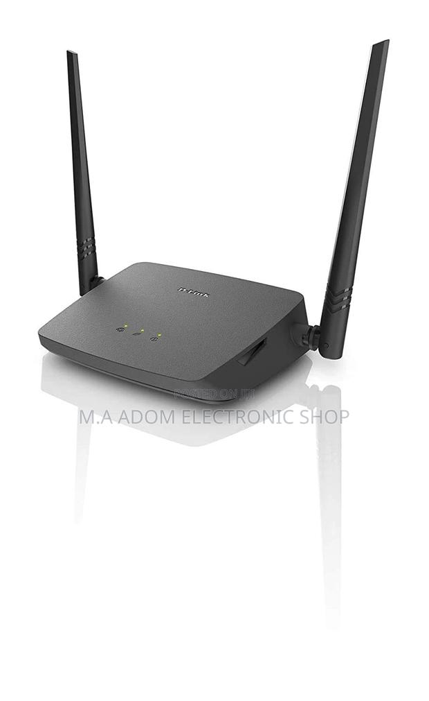 D Link Wireless N 300 Router · Photo 1