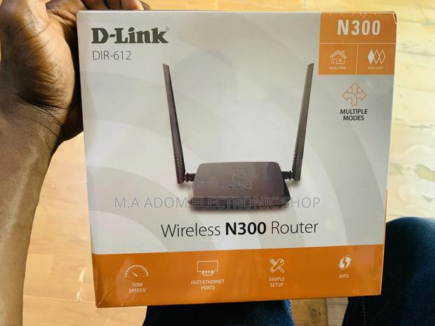 D Link Wireless N 300 Router · Photo 2