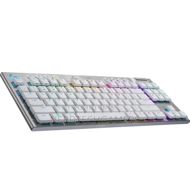 Logitech - G915 TKL Tenkeyless LIGHTSPEED Gaming Keyboard · Photo 4