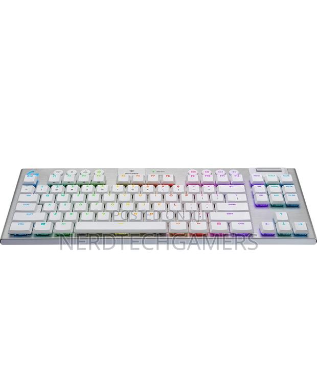Logitech - G915 TKL Tenkeyless LIGHTSPEED Gaming Keyboard · Photo 3