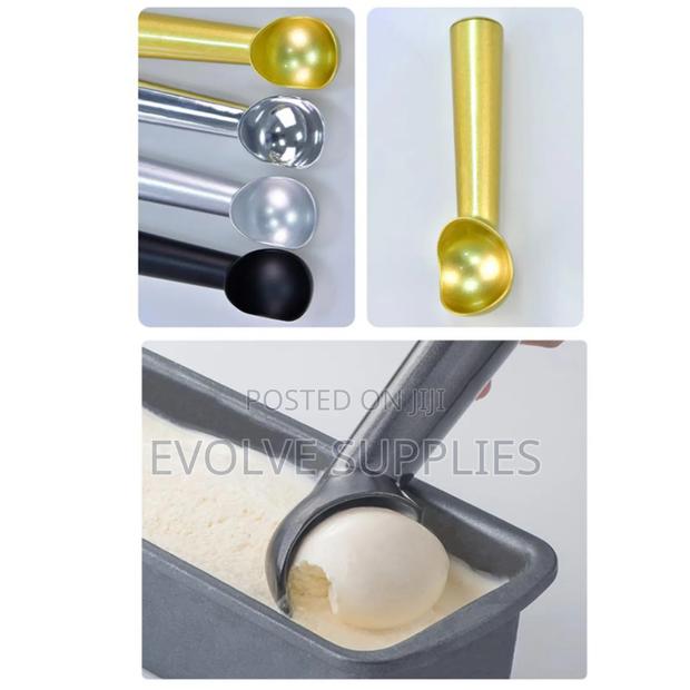 Antifreeze Ice Cream Scoop · Photo 5