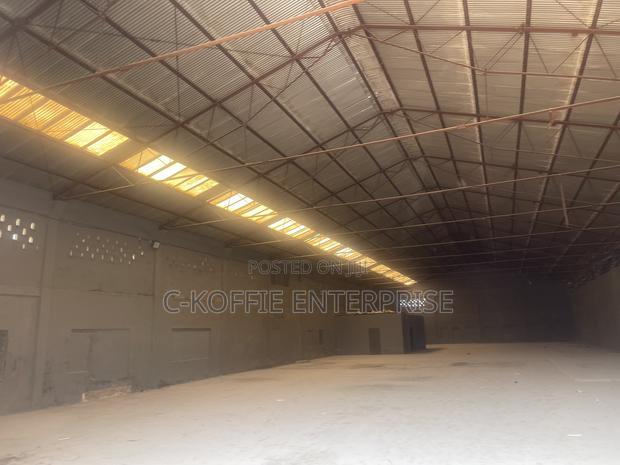 1200 SQM Warehouse at North Kaneshie for Rent · Photo 3