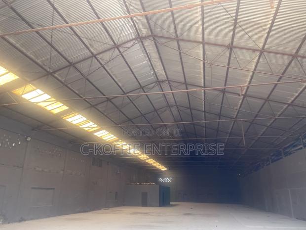 1200 SQM Warehouse at North Kaneshie for Rent · Photo 5