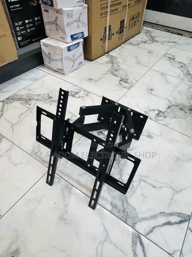 Very Durable Tv Mount 32”-80” · Photo 1