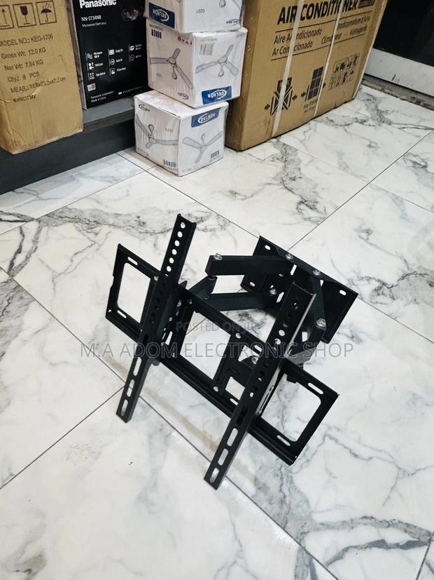 Very Durable Tv Mount 32”-80” · Photo 2