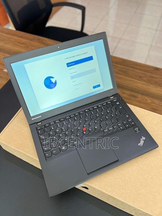 New Laptop Lenovo ThinkPad X24 8GB Intel Core I5 HDD 500GB · Photo 1