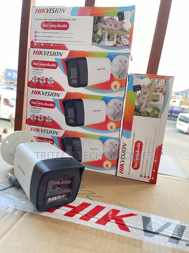 Hikvision Colorvu 2mp Two Way Audio Siren Outdoor Camera · Photo 2