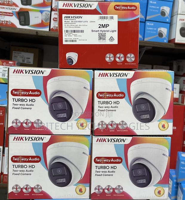 Hikvision 2mp Full Color Two Way Audio Siren Indoor Camera · Photo 2