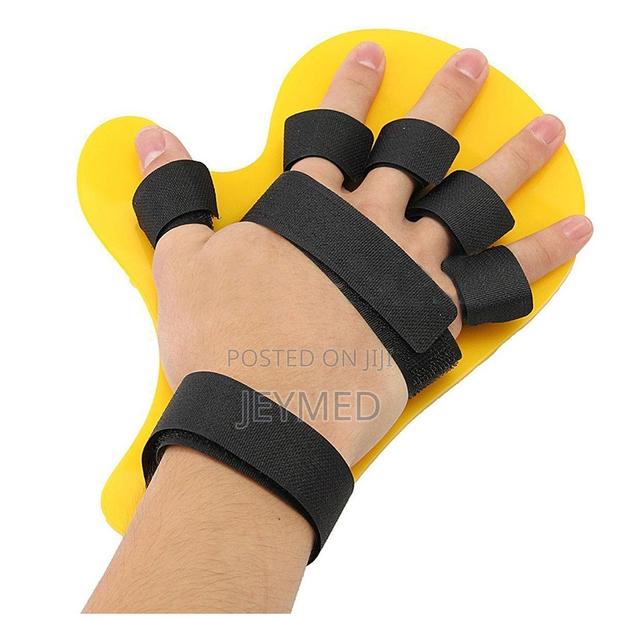 Stroke Hand Splint or Separator Board · Photo 2