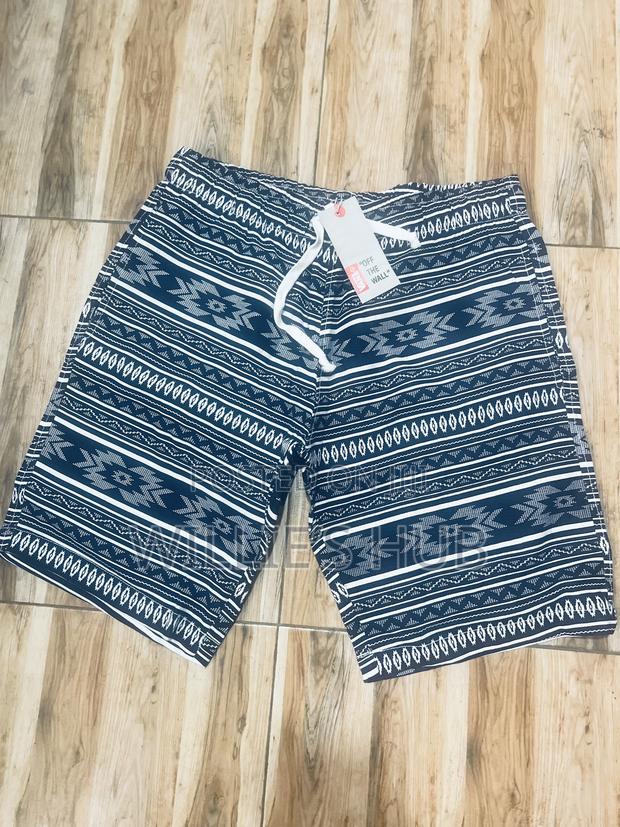 Vans Shorts · Photo 2