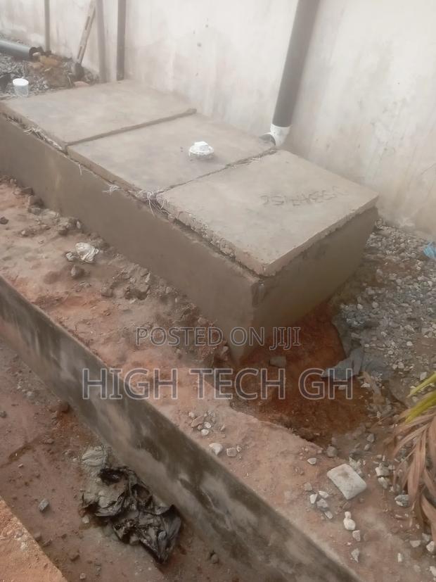 Biogas Toilet/Bio-Fil Toilet Installation/Bio Digester · Photo 6