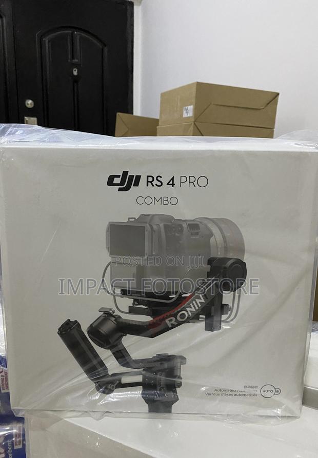 Dji Rs 4 Pro Gimbal Stabilizer Combo · Photo 1