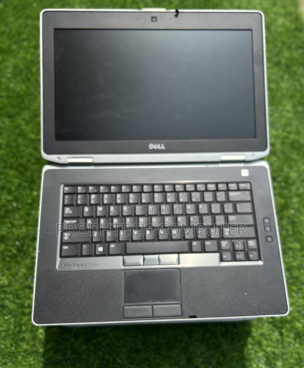 Laptop Dell Latitude E6430 4GB Intel Core i5 HDD 500GB · Photo 1