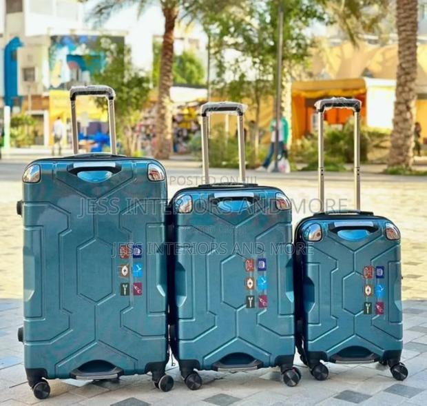 3-Piece Luggage Sets
(Blue) · Photo 2