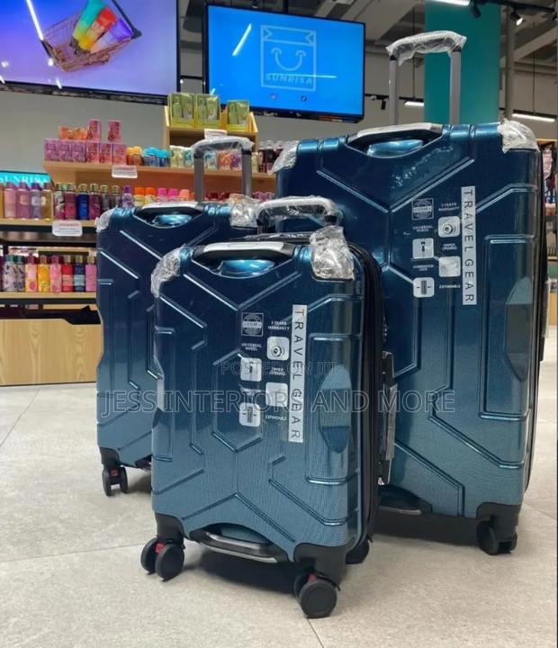 3-Piece Luggage Sets
(Blue) · Photo 3