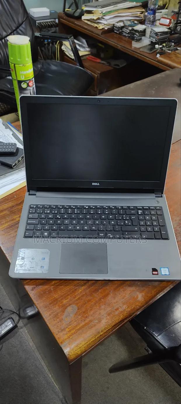 Laptop Dell Inspiron 5559 8GB Intel Core I7 HDD 1T · Photo 6