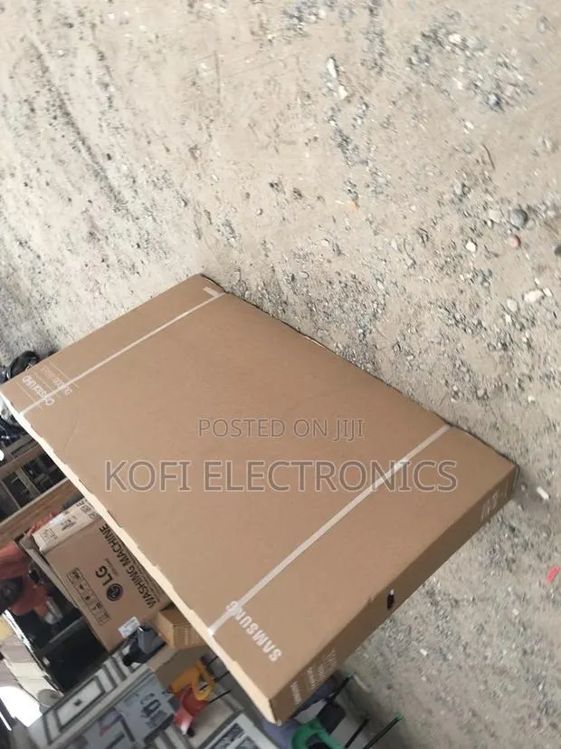 Samsung 65” Smart Tv Smooth Modern Viewing · Photo 1