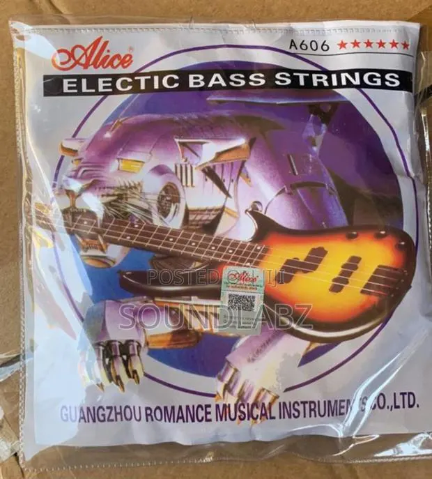 Alice A606 6-String Electric Bass Guitar Strings · Photo 1