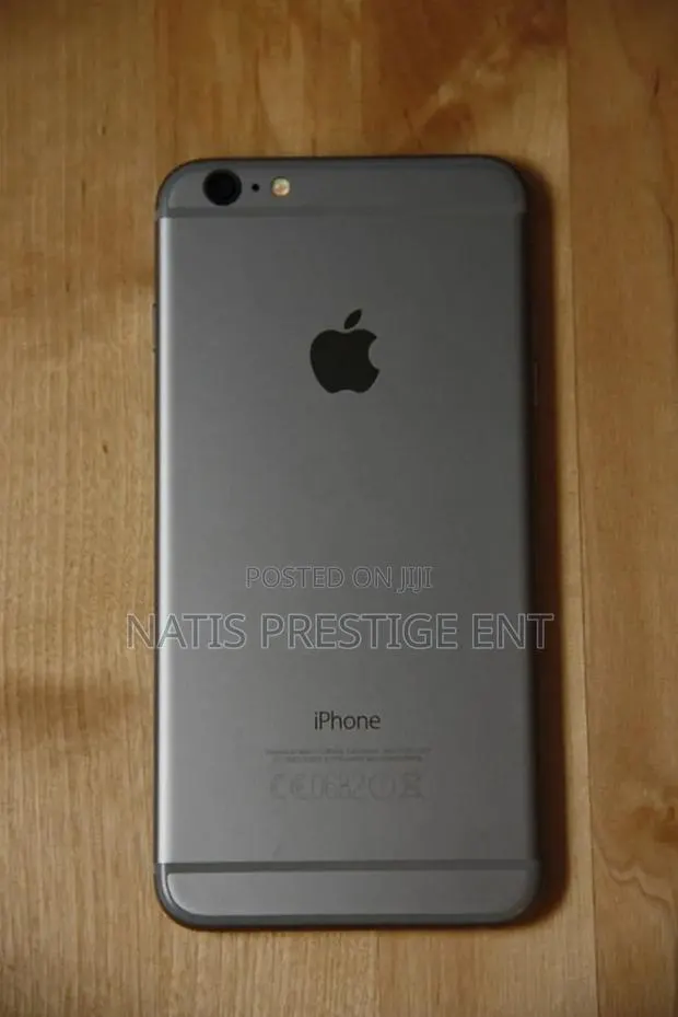 Apple iPhone 6s 128 GB Silver · Photo 1