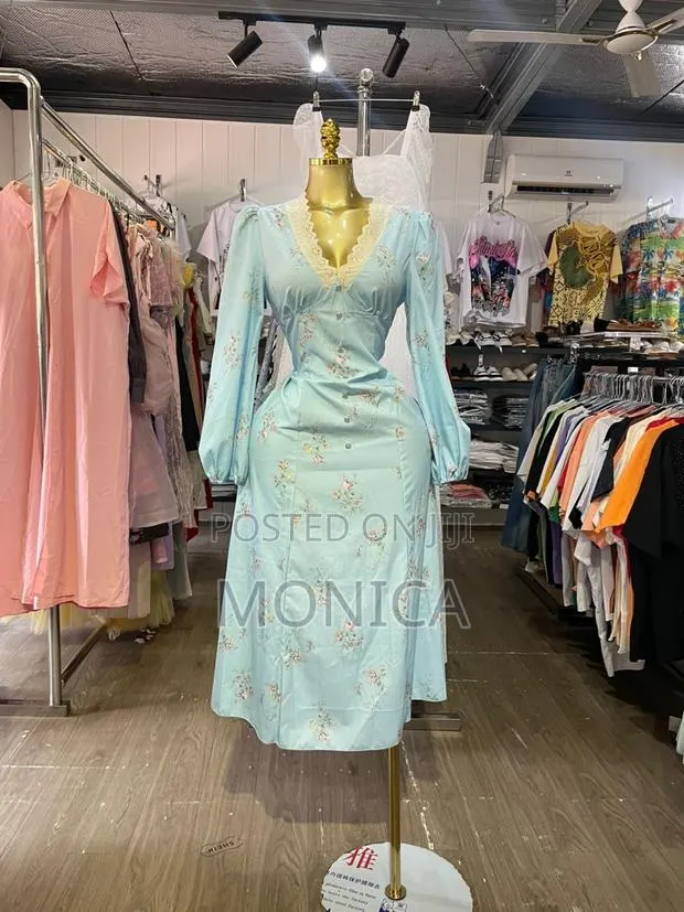 Ladies Dresses · Photo 1